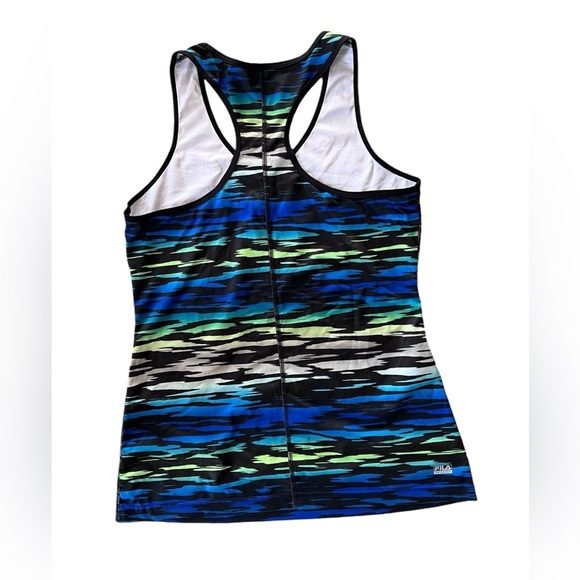 Fila sport/workout tank size large - Picture 4 of 6